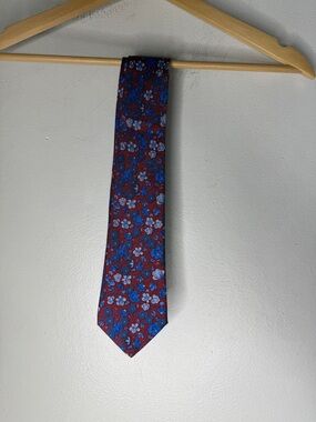 Hermes Red Blue White Floral Silk Tie